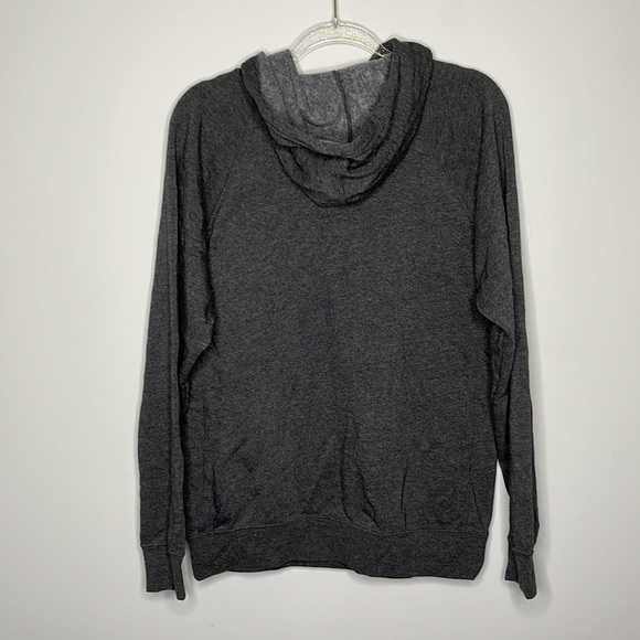 Super soft 2020 one star hoodie sweatshirt - Picture 3 of 4